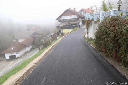 Odprtje dveh asfaltiranih odsekov javnih poti in nove kanalizacije v naselju Žale  (16)